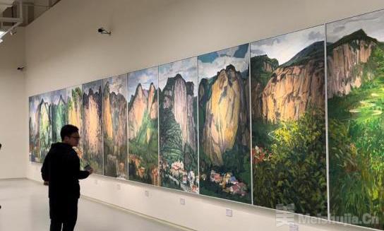 以展为媒 148幅画作沪上展出彰显贵州山乡巨变